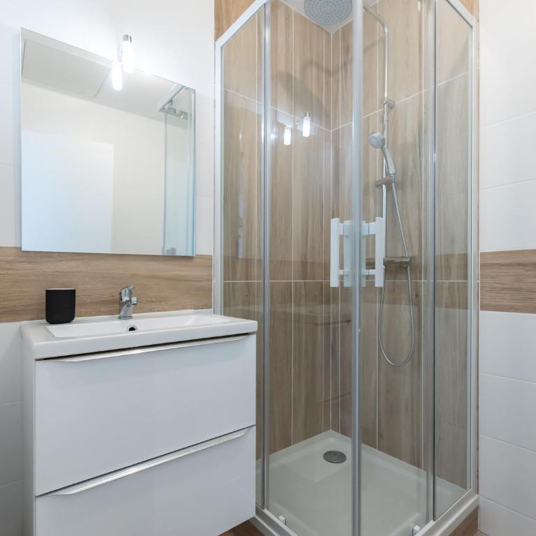 Bourgoin T2 proche Gare Netflix Tout Confort - Apartamento de 1 dormitorio - 16