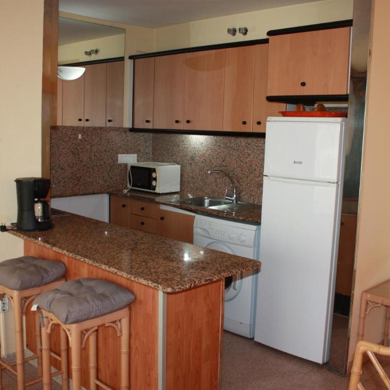 Apartamentos Aventura Salou - Apartamento Superior - 9