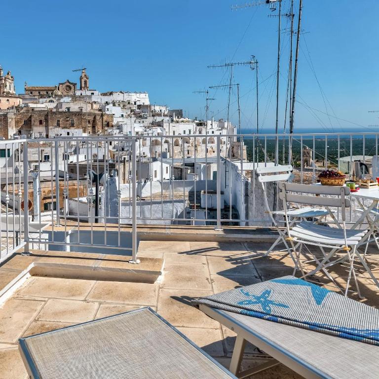 Panoramic Terraces with Sea & Old Town View Ostuni Style - Casa con 1 Camera da Letto - 1