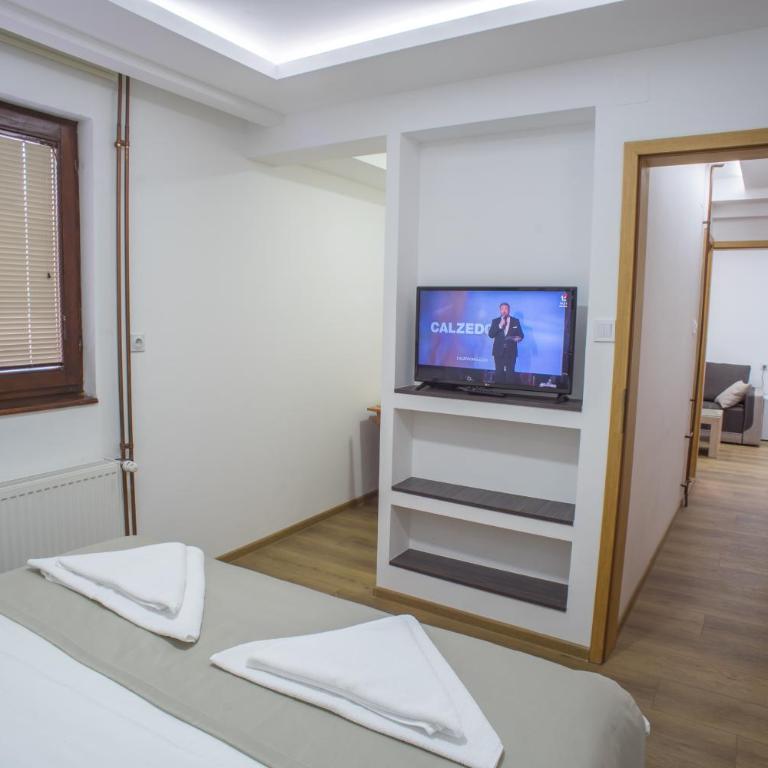 Hotel Pavlović - One-Bedroom Apartment - 4