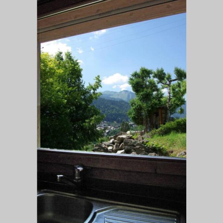 Appart Saint-Antoine Morzine vue soleil jardin calme parking 3 pers - One-Bedroom Apartment - 13