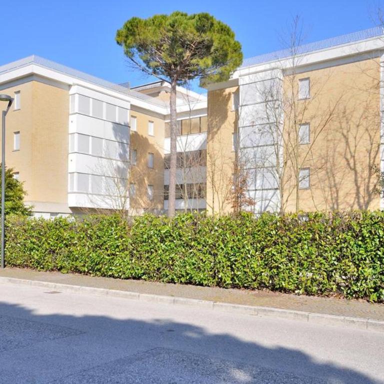 Residence Pineda - Appartamento - Piano Terra - 37