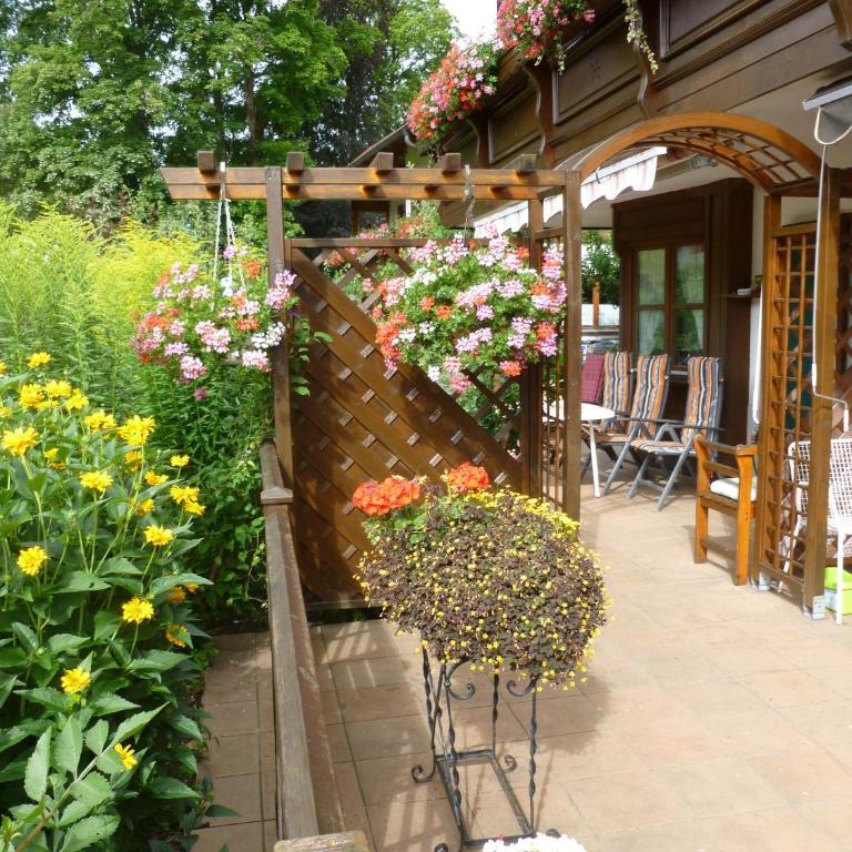 Gästehaus Böck in Roßhaupten - Doppel- oder Zweibettzimmer - 5