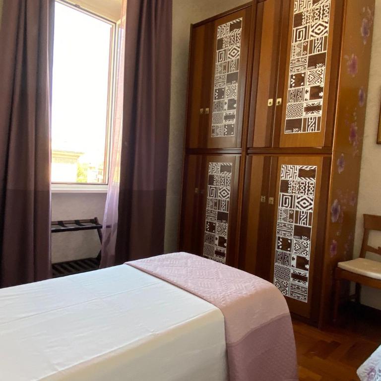 Pini di Roma-New and cozy apt in Rome city center- Metro A "Re di Roma" - Appartamento con 2 Camere da Letto - 16