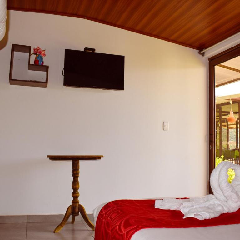 Posada Tierra Viva - Habitación Familiar con baño privado - 1