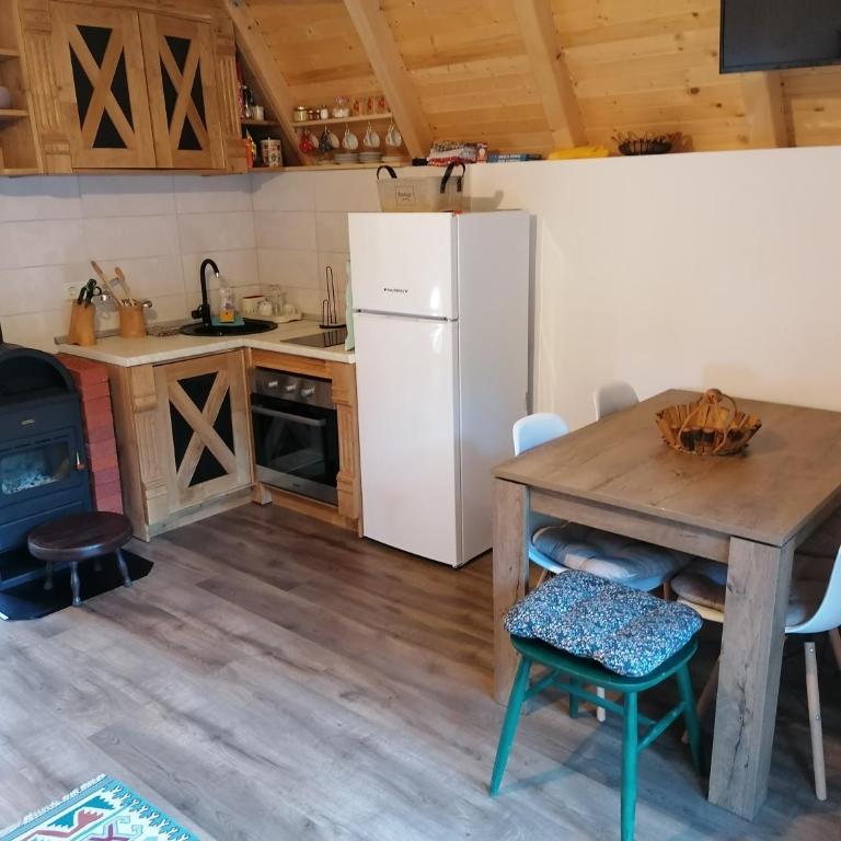 Brvnara Jahorinka - One-Bedroom House - 42