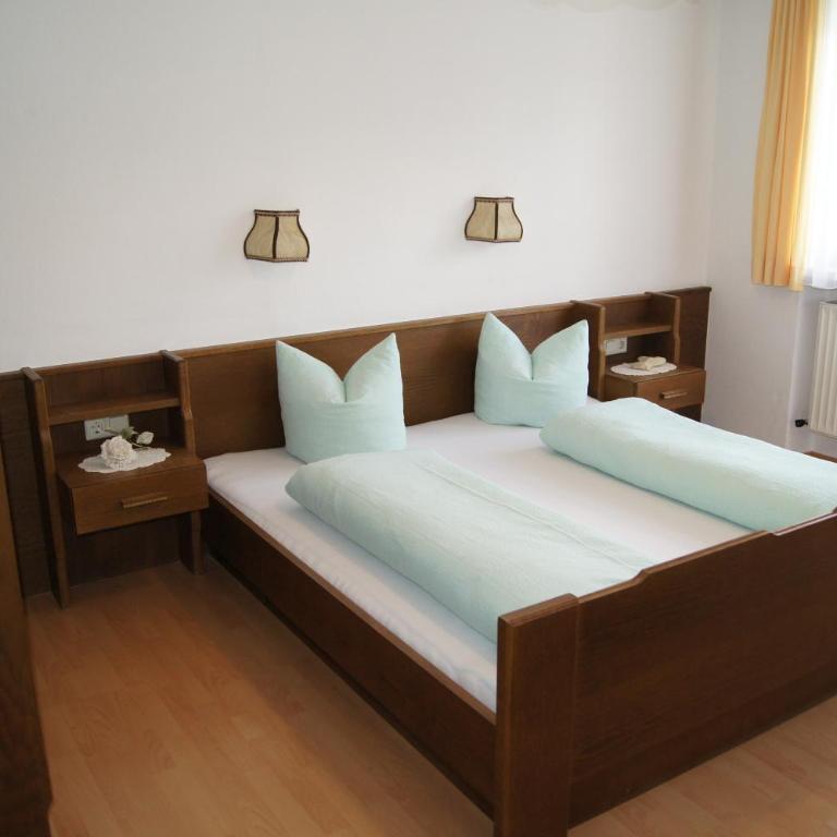 Ferienhaus Peter Spöttl - Apartment mit 4 Schlafzimmern und einem Balkon - 10