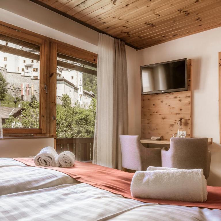 schaus Lüftenegger - Apart-Zirbenpension - Doppelzimmer mit Balkon - 4