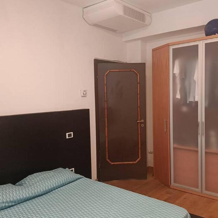 Appartamento centro cagliari - Appartamento con 3 Camere da Letto - 4