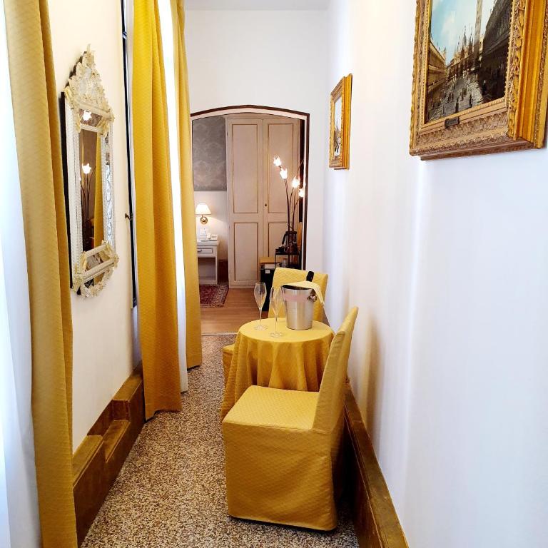 Hotel Corte dei Greci - Camera Matrimoniale con Terrazza - 2