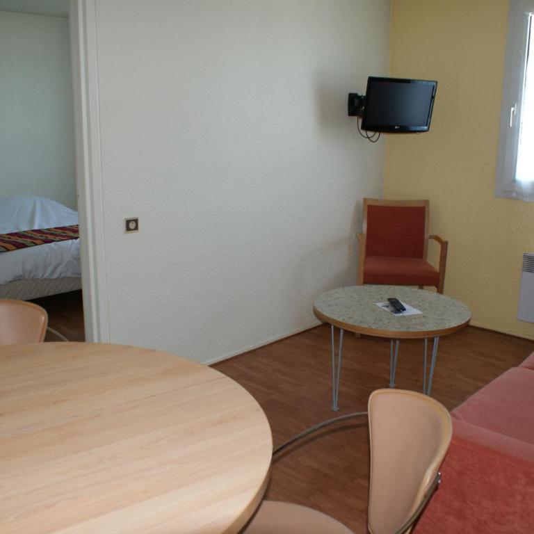 Logis Hôtel & Restaurant & Bar LE COTTAGE - Chambre Double - 6