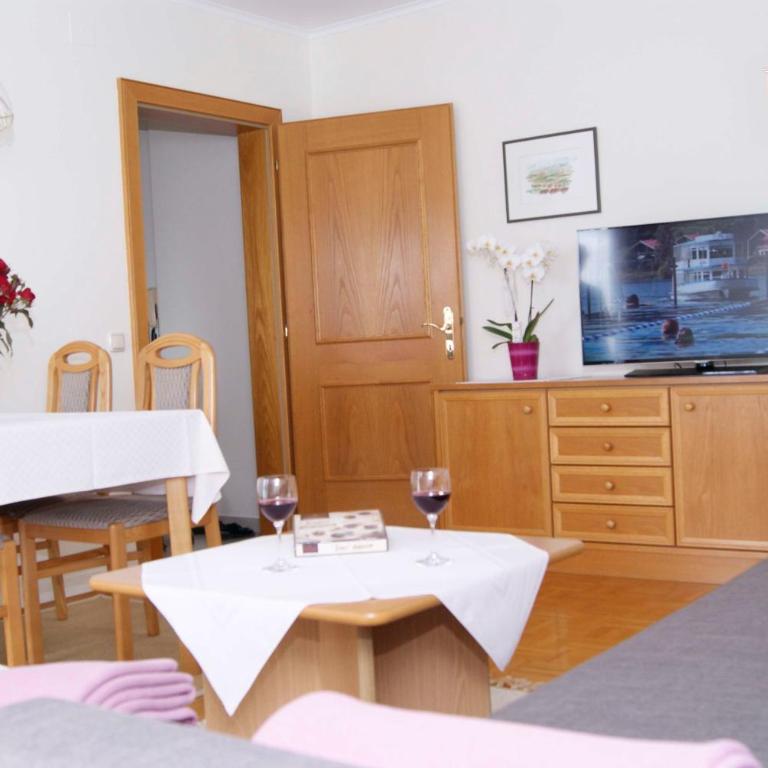 Ferienwohnungen Gerti - Apartment mit 1 Schlafzimmer - 4