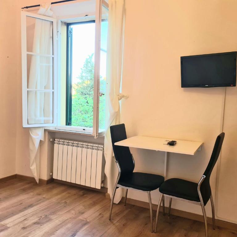Villa Zara - Double Room with Shared Bathroom - 2