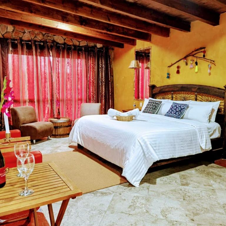 Hotel & Cava La Parroquia - Suite - 10