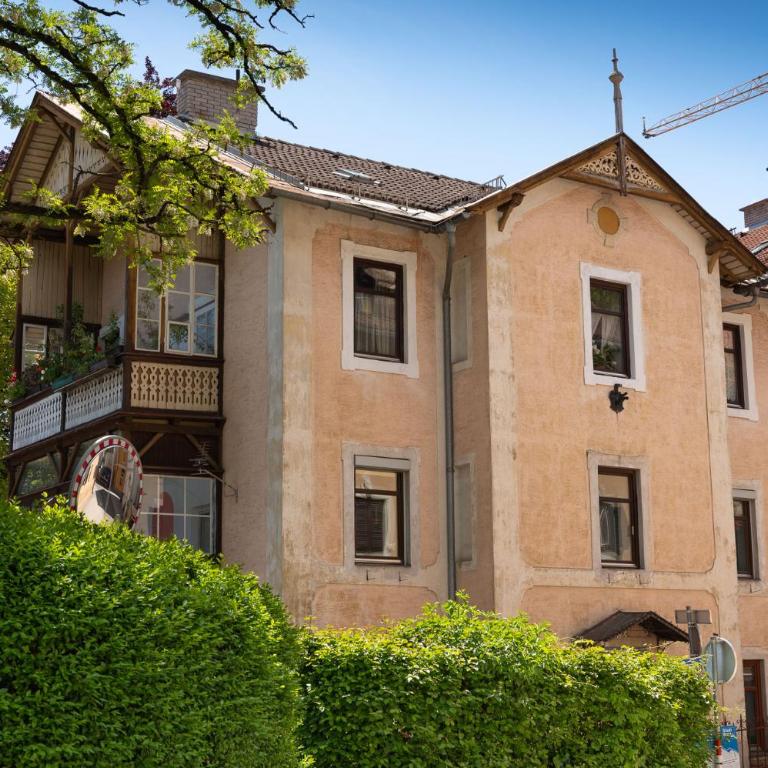 Absteige Innsbruck- Zentrale Ferienapartments - Apartment mit Blick auf die Berge - 3