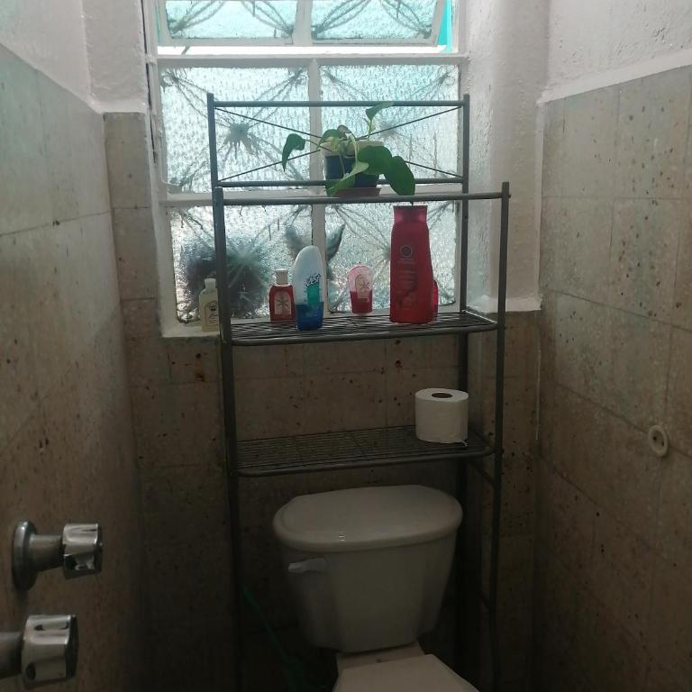 DEPARTAMENTO CERCANO AL AEROPUERTO T2, A 2 CALLES - Double Room with Two Double Beds - 6