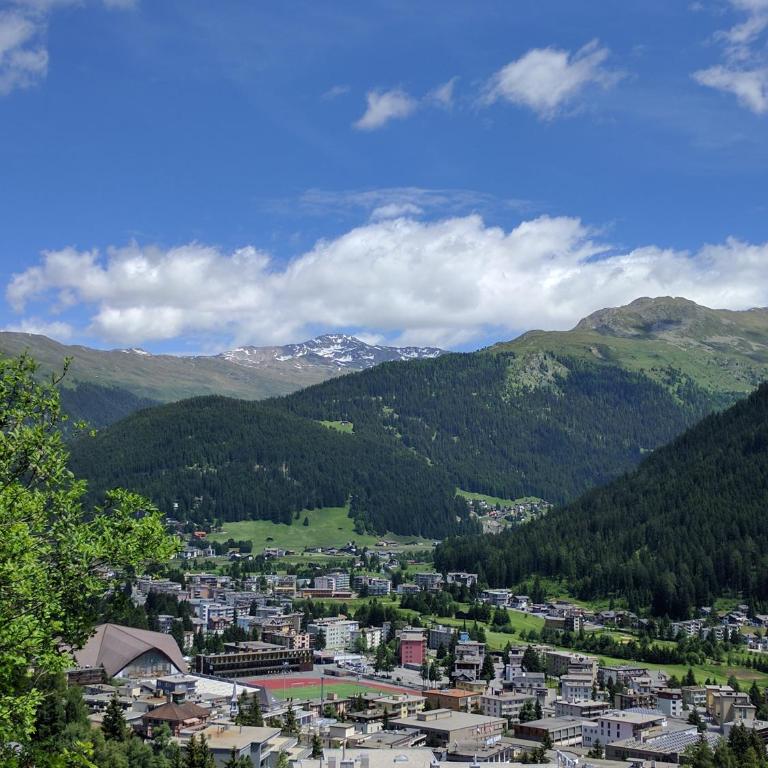 Holiday Apartment Davos Residence - Apartment mit Blick auf die Berge - 13