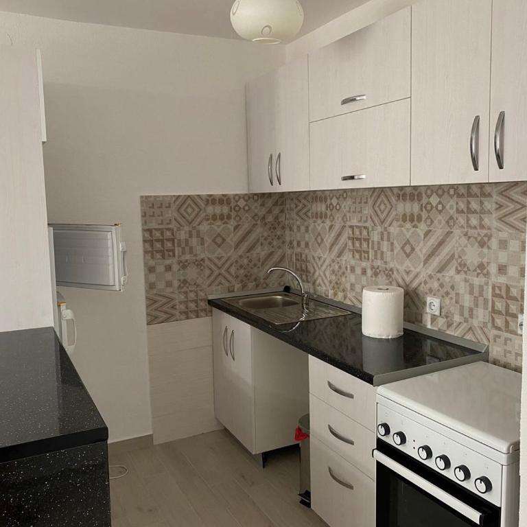 Stan-Pinjes 2 - Two-Bedroom Apartment - 29