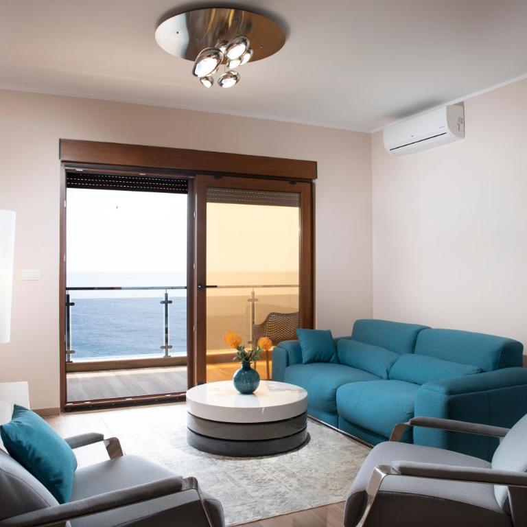 Royal Bay - Two-Bedroom Apartment - 7
