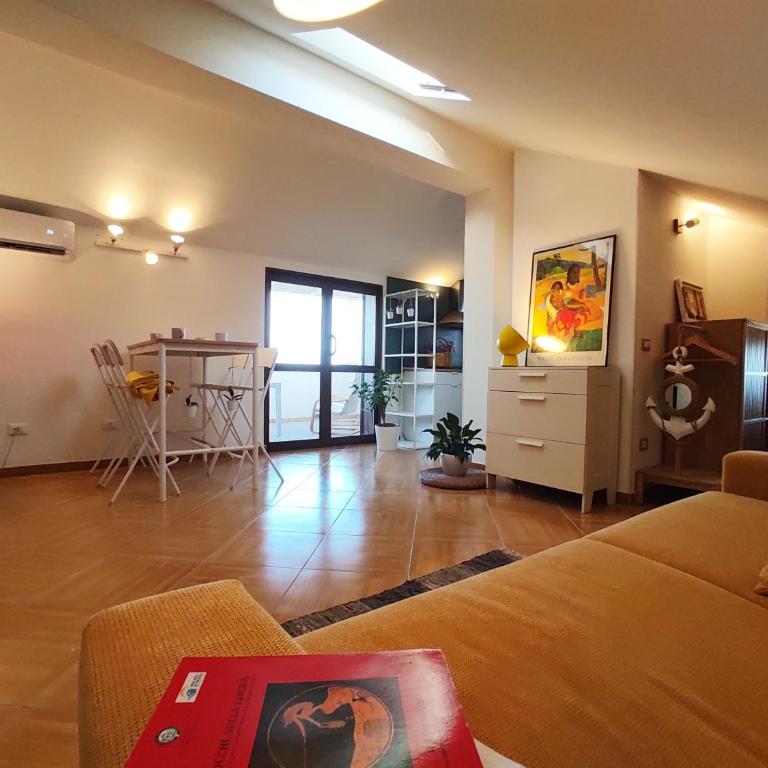Rita's Apt&Rooms - Appartamento con Vista Mare - 6