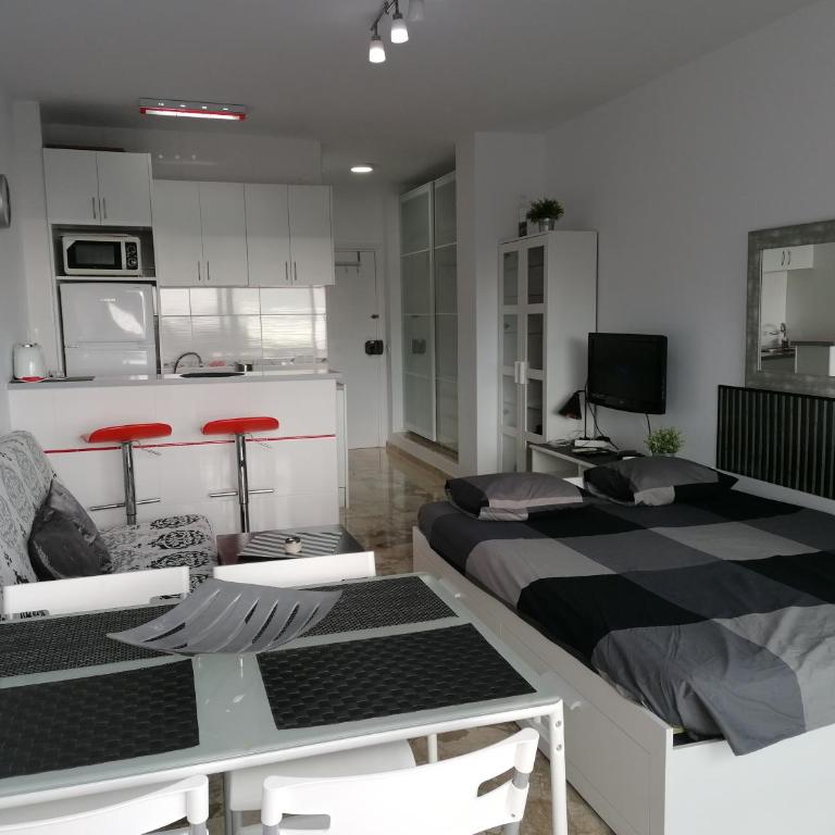 ESTUDIO CASTILLO SANTA CLARA/TORREMOLINOS - Apartamento Estudio - 7
