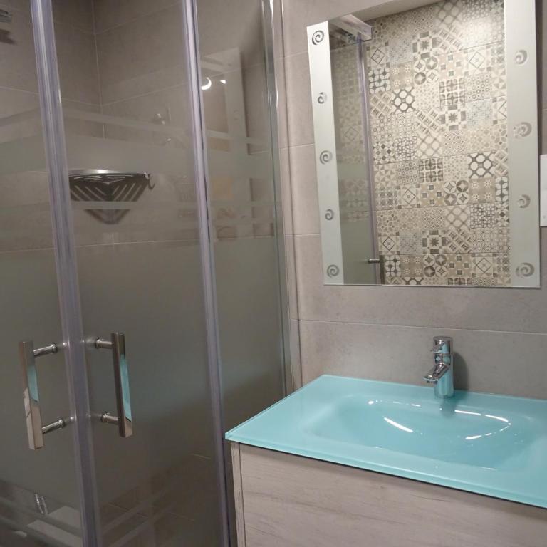 Boutique apartment near the beach, 1 Gbps Wi-Fi - Apartamento de 2 dormitorios - 29