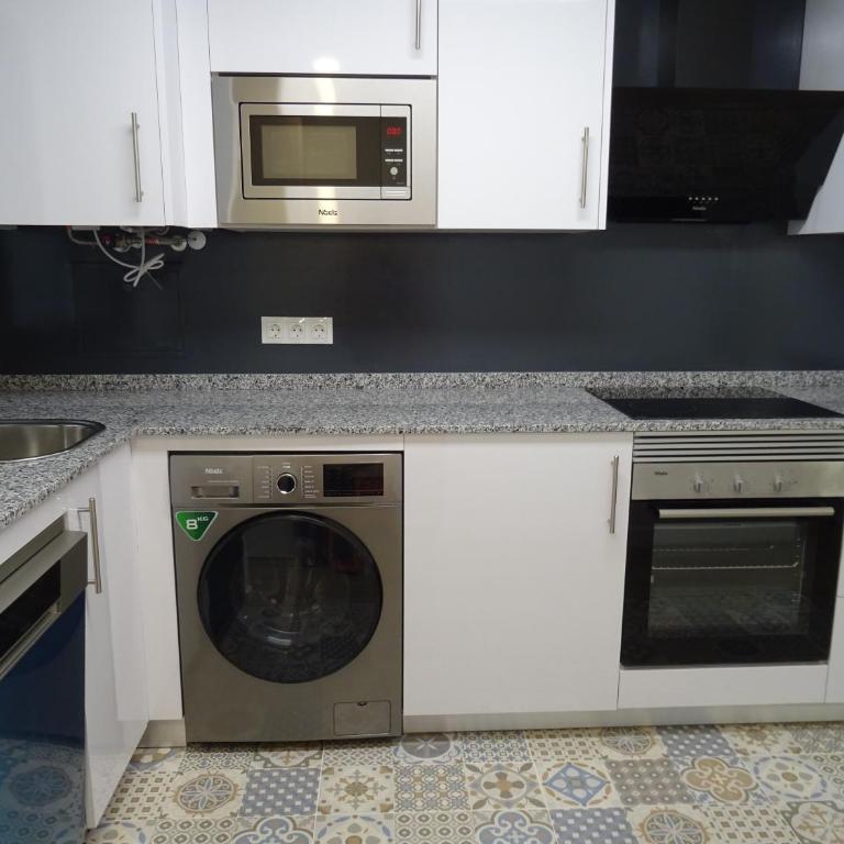 Boutique apartment near the beach, 1 Gbps Wi-Fi - Apartamento de 2 dormitorios - 18