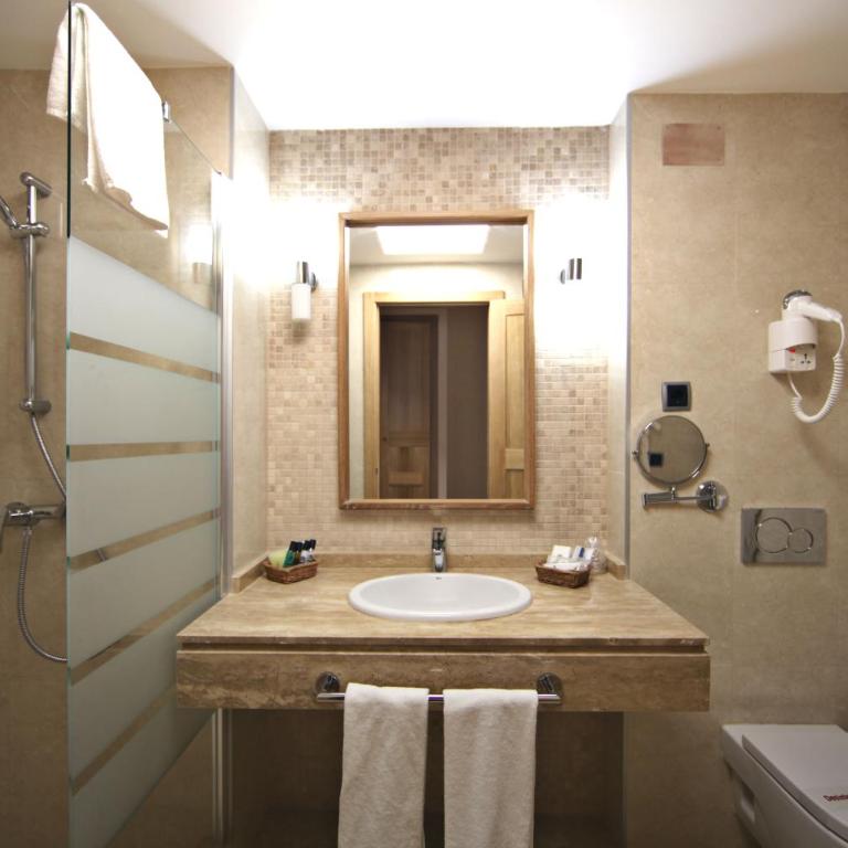 Casa Consistorial - Habitación Doble - 1 o 2 camas - 8