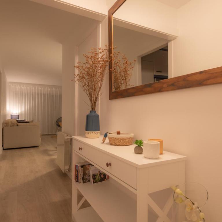 Precioso apartamento con piscina y vistas al mar - Apartamento de 2 dormitorios - 28
