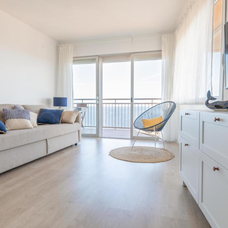 Precioso apartamento con piscina y vistas al mar - Apartamento de 2 dormitorios - 8