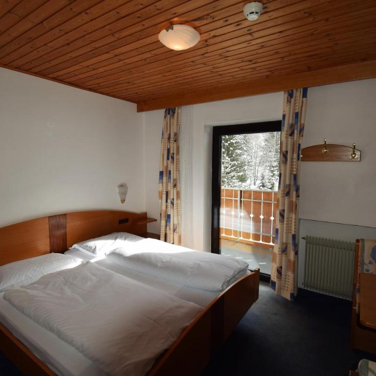 Hotel Montana - Doppelzimmer - 1