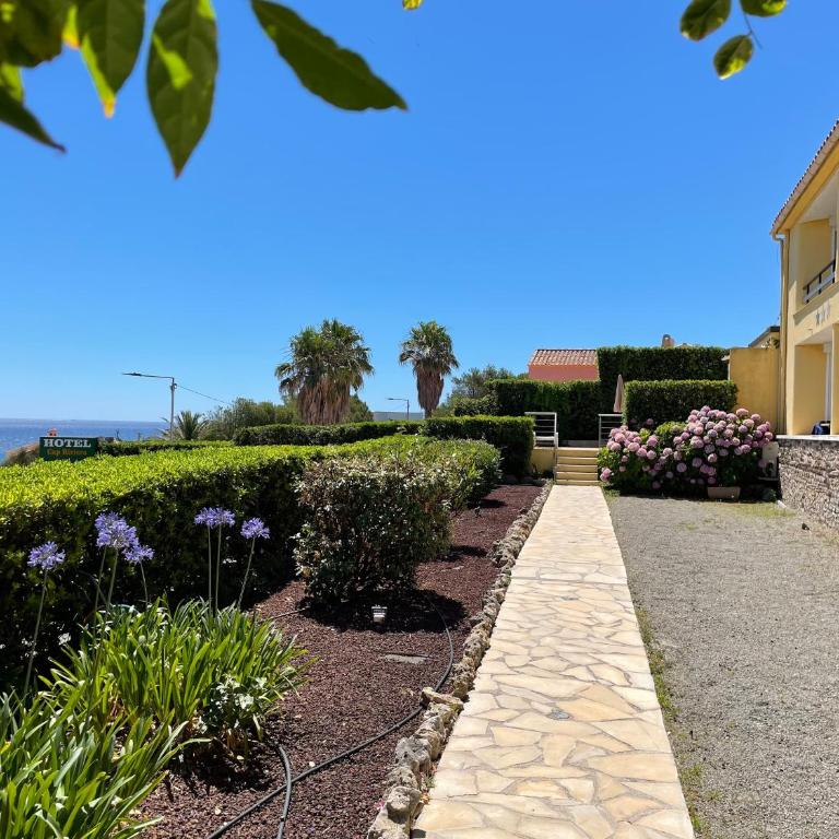"Cap Riviera" Hotel & Restaurant Saint Aygulf - Suite avec Terrasse et Baignoire Spa - 3