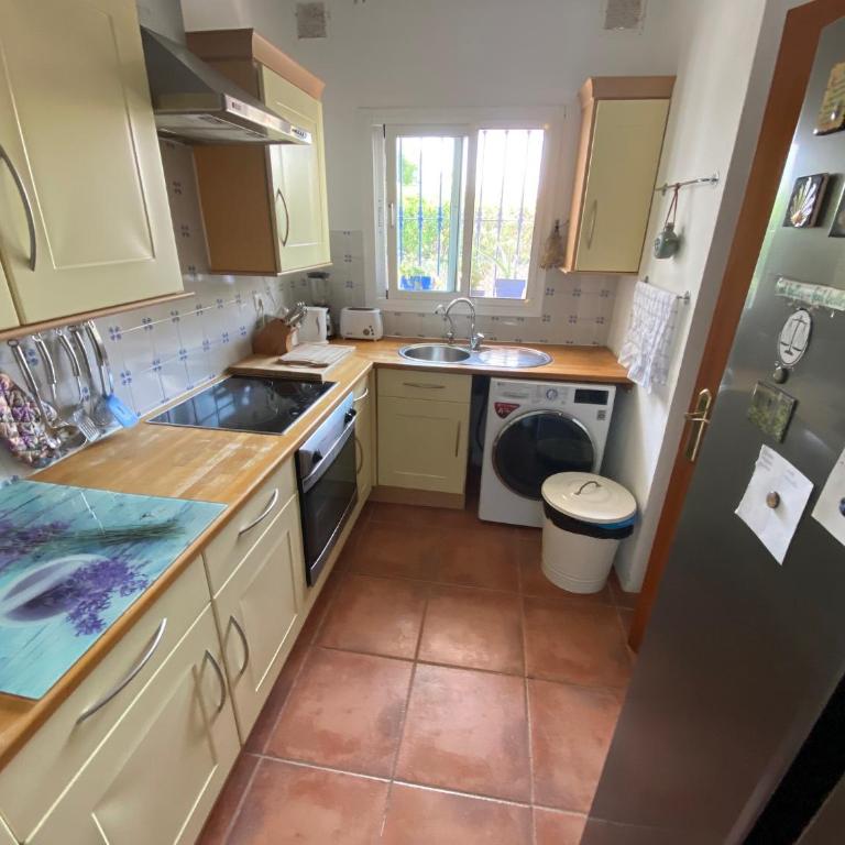 Charming Suite next to Puerto Banus - Estudio con balcón - 11