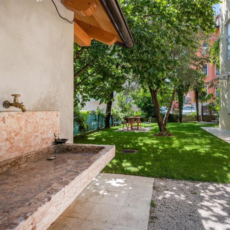 Casa Internazionale - Appartamento con 2 Camere da Letto - 45