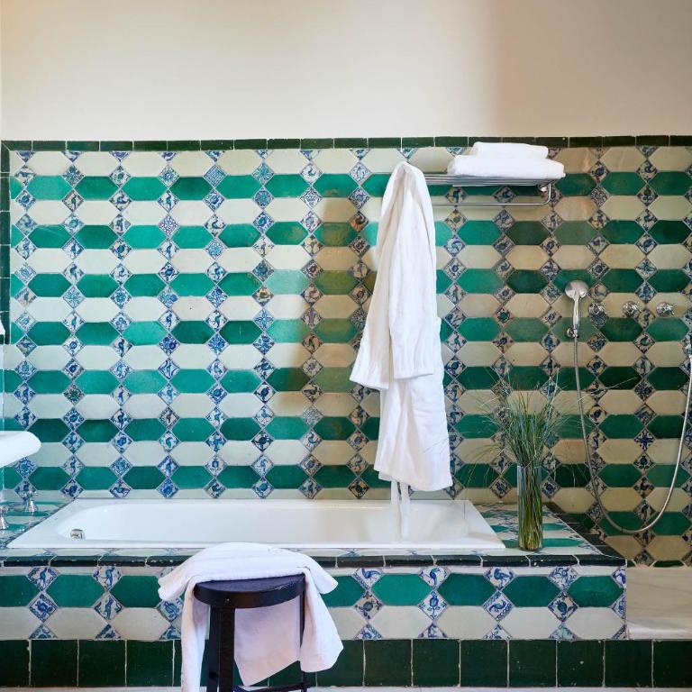 Soho Boutique Castillo de Santa Catalina - Adults Recommended - Habitación Doble - 4