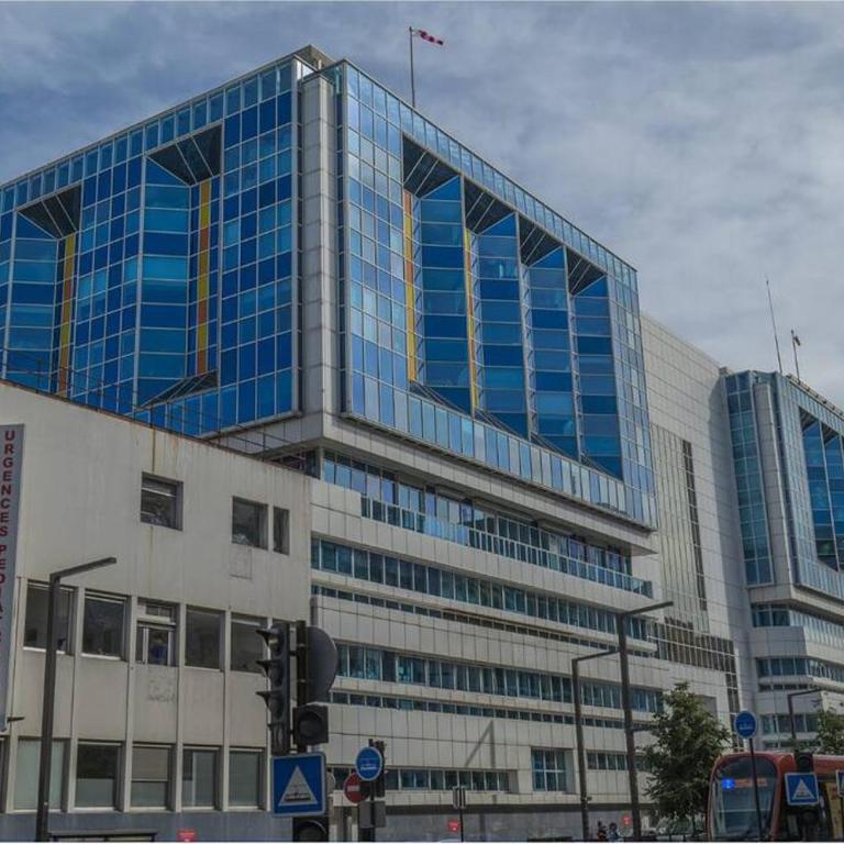 Apt 2 Pers 200m de la mer plus Parking proche - Studio avec Terrasse - 22