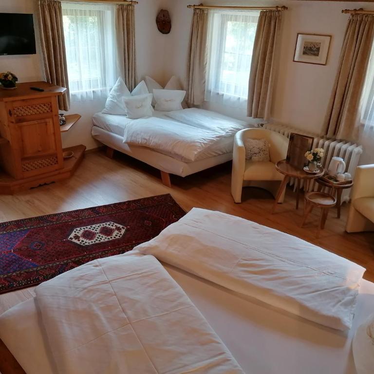 Pension Garni Burgwies ink Nationalpark Sommercard - Familienzimmer mit Gartenblick - 7