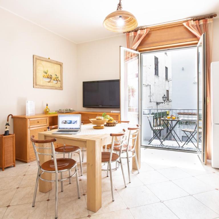 SorrentoVibes - Spacious 3 bedrooms apartment in Sorrento OldTown - Appartamento con 3 Camere da Letto - 31
