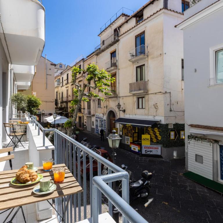 SorrentoVibes - Spacious 3 bedrooms apartment in Sorrento OldTown - Appartamento con 3 Camere da Letto - 36