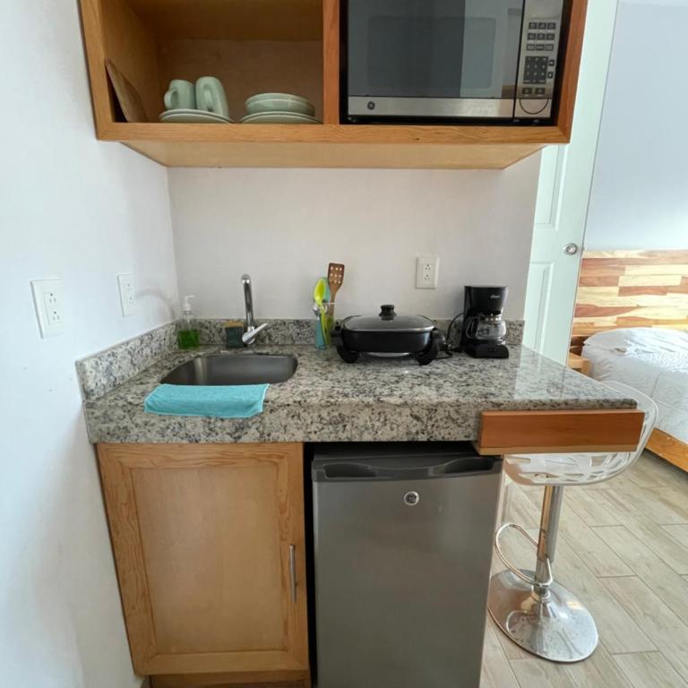 SuitesMB - Studio Apartment - 2