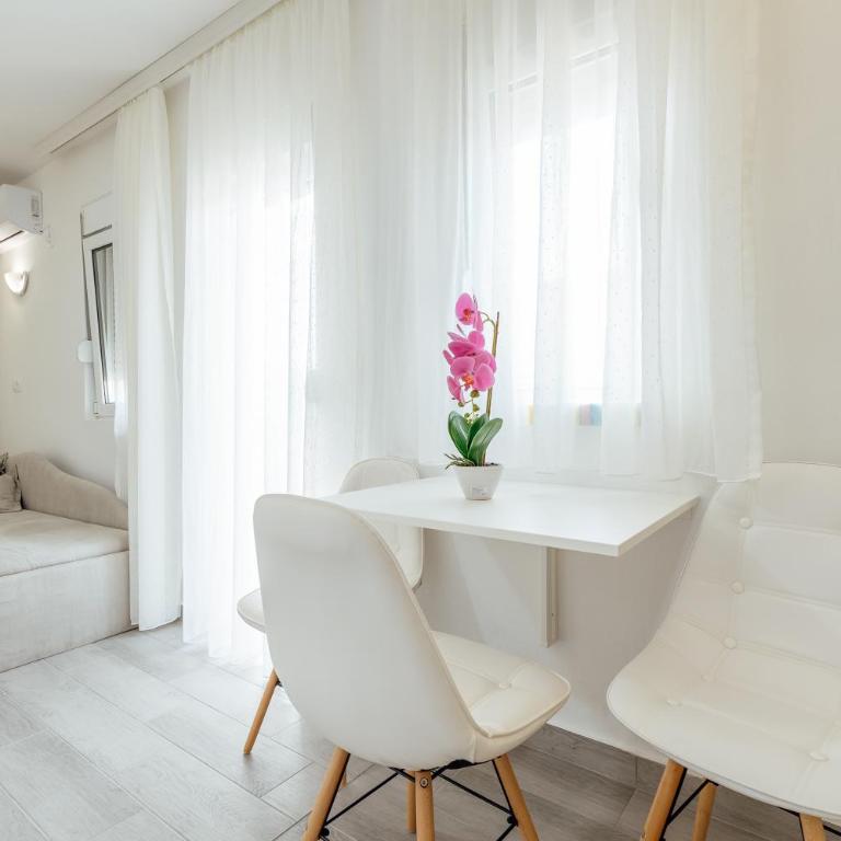 Todorovic apartmani - One-Bedroom Apartment - 16