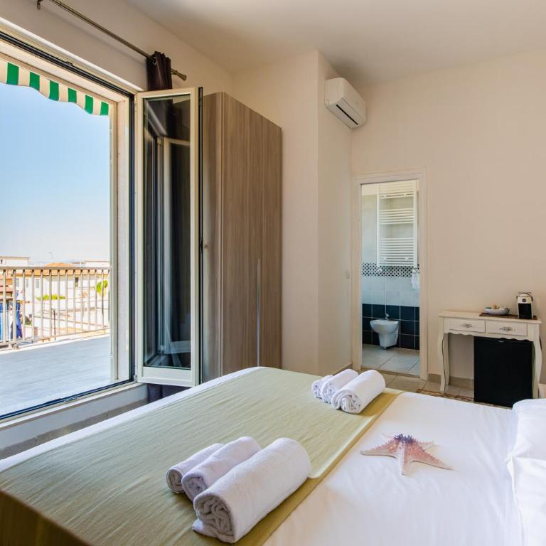 Pepe Nero Relax - Deluxe Double Room with Sea View - 7
