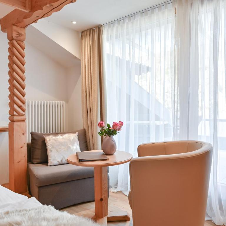 Hotel Alpenstuben - Romantik Doppelzimmer - 8