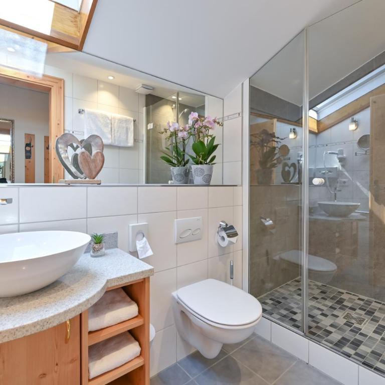 Hotel Alpenstuben - Romantik Doppelzimmer - 9
