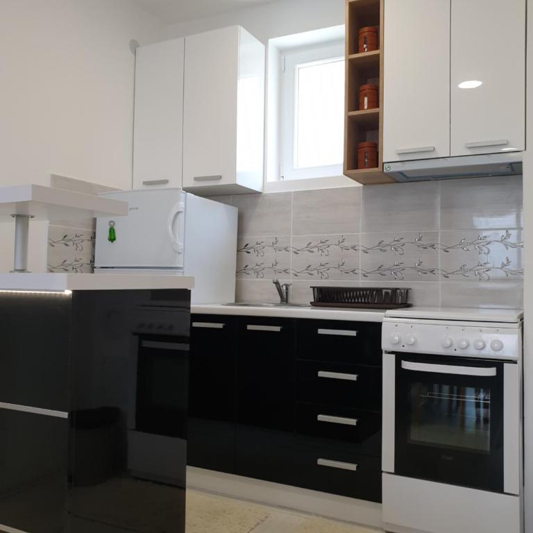 Sokolux - Apartman sa 1 Spavaćom Sobom - 5