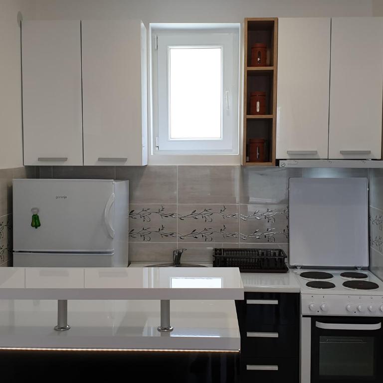 Sokolux - Apartman sa 1 Spavaćom Sobom - 6