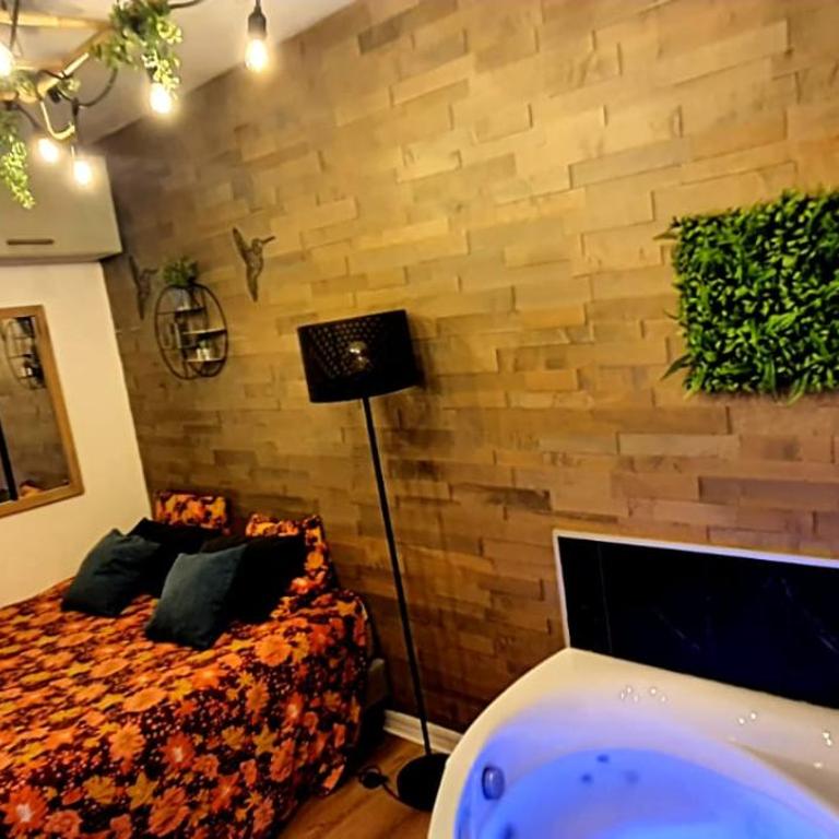 Wim' Chill, Studio Balneo 250M de la Mer, Centre ville - Studio-Apartment - 4