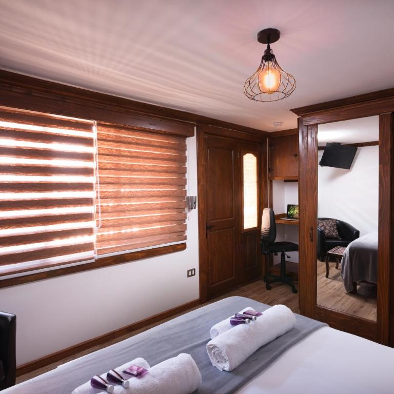 Esencia Hotel Boutique - Habitación con cama grande - 5
