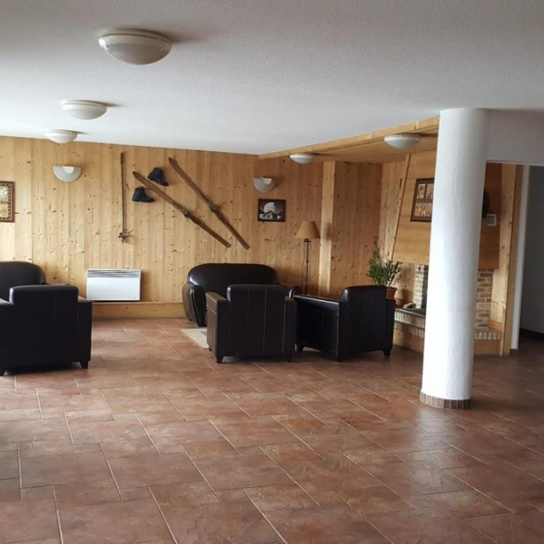 Skis aux pieds station 1800 Dame Blanche - Two-Bedroom Apartment - 28
