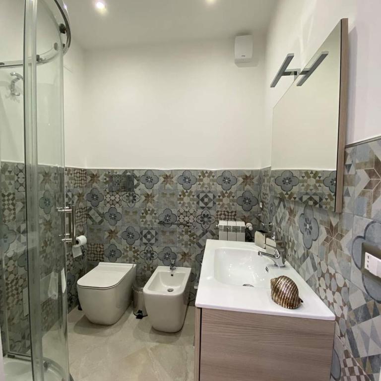 Momenti e Monumenti - Two-Bedroom House - 24
